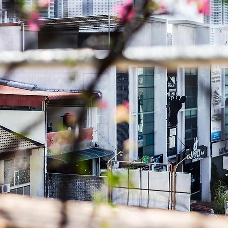 Nice Inn George Town Esterno foto