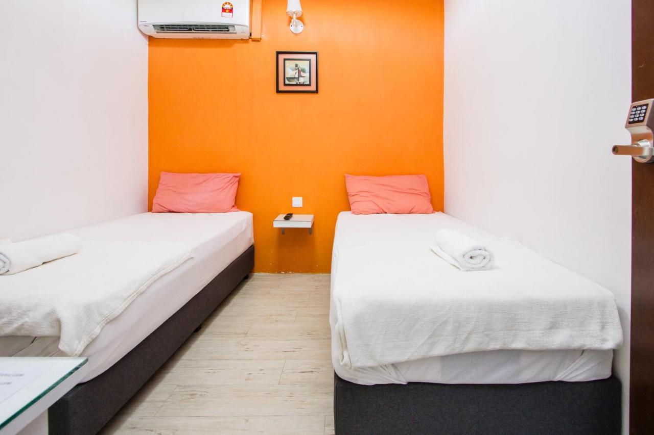 Nice Inn George Town Esterno foto