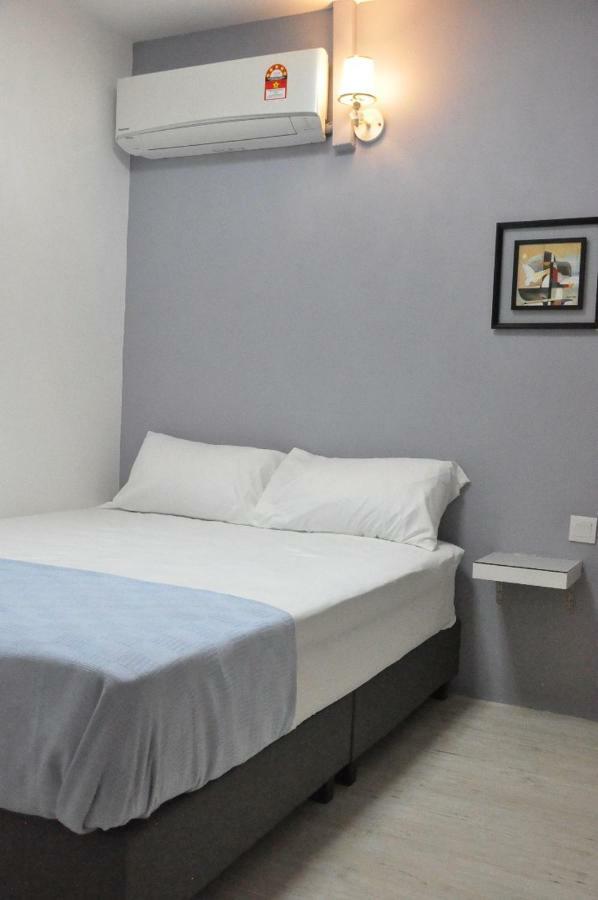 Nice Inn George Town Esterno foto